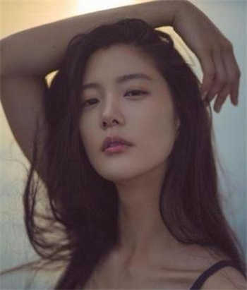 鬼灭之刃最后活下来的柱