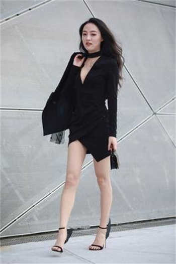 污段子套路女朋友