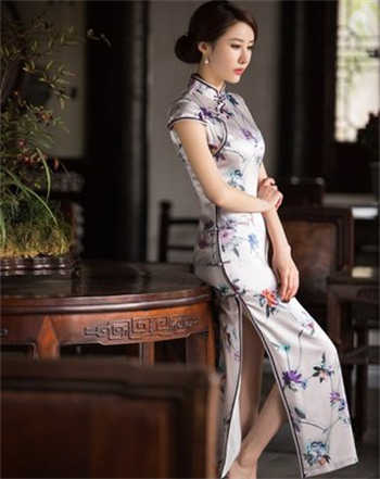 老师带无线蛋跳上课
