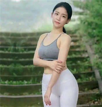 白百何《男人装》图片