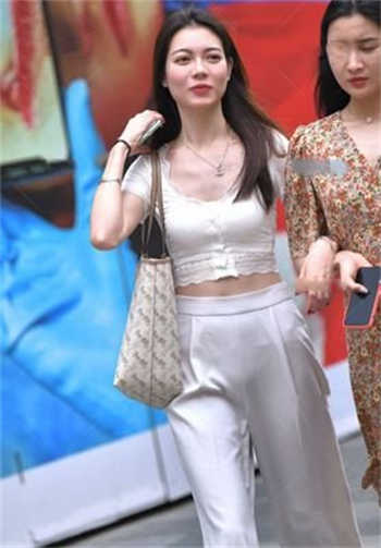 李明山苏诗裕