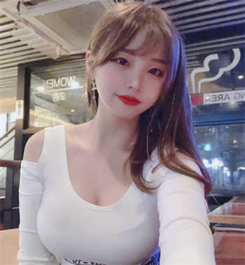 江苏卫视水上闯关晃奶