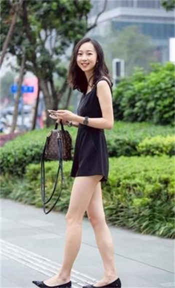 女子出轨快递员电影