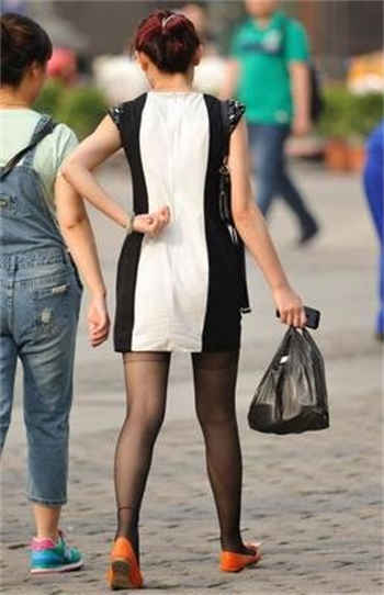 为了丈夫牺牲的妻子