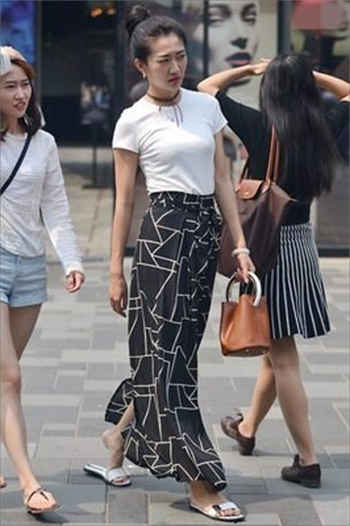 甜喘校服园1v1