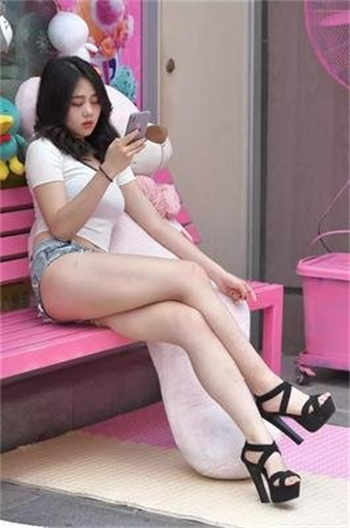赵樱子抖音擦边照片原图