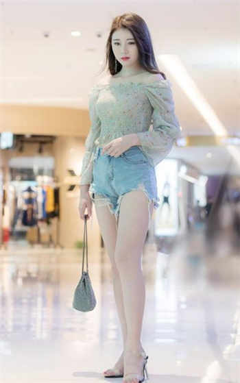 公共男澡堂图片