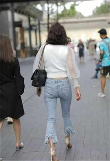 王爷骗王妃涂求欢膏